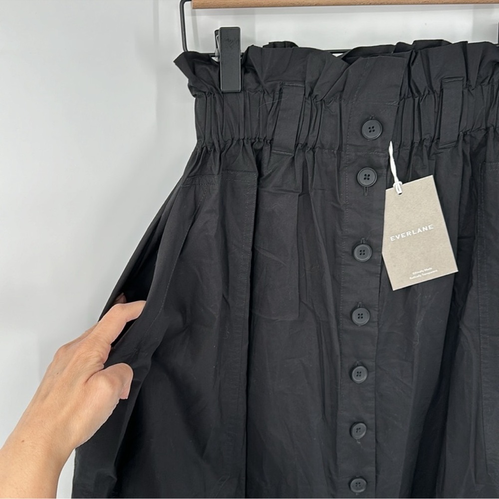 Everlane The Easy Button-Front Skirt in Black - Picture 10 of 11